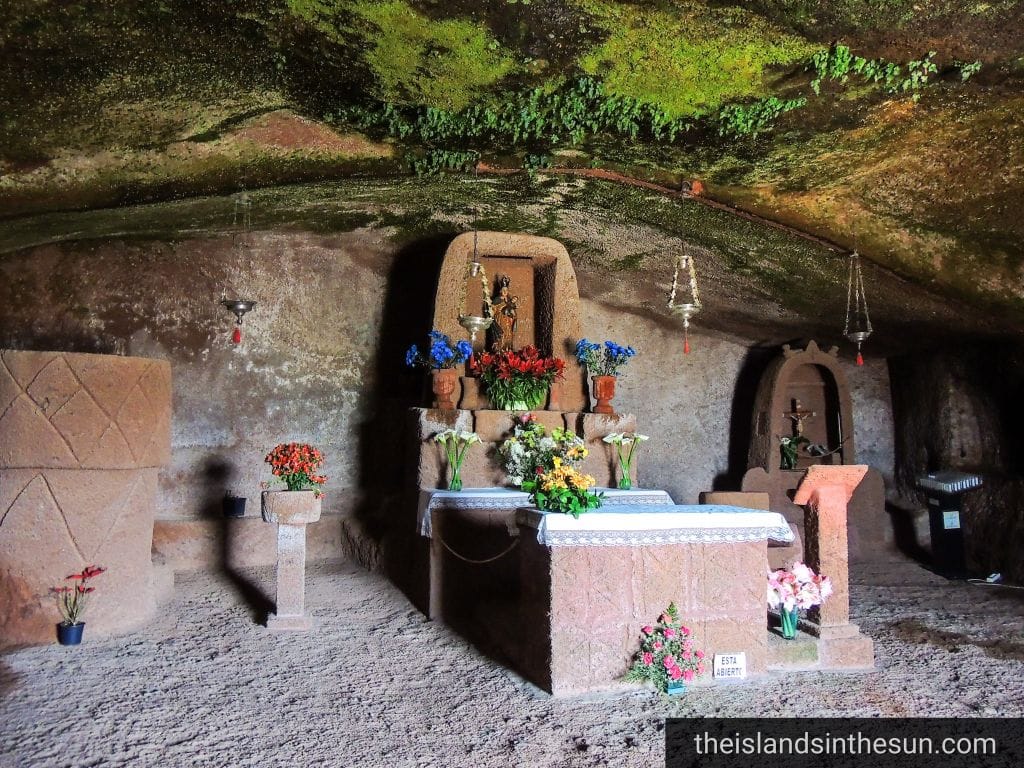 Artenara La eremita de La Cuevita