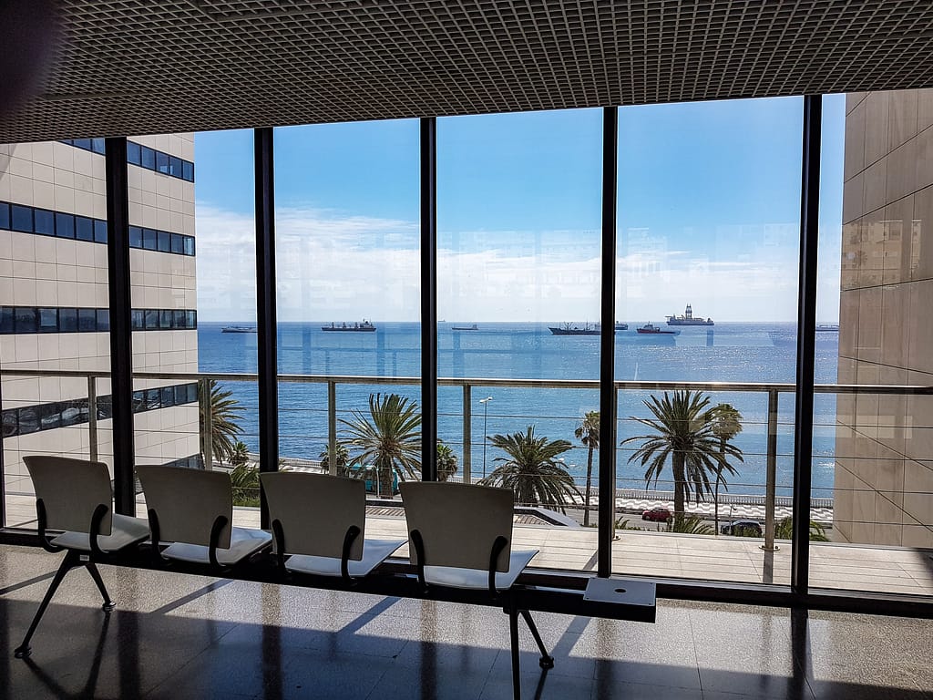 Utsikt fra Venterom Hospital Insular - Sykehushistorier - www.theislandsinthesun.com