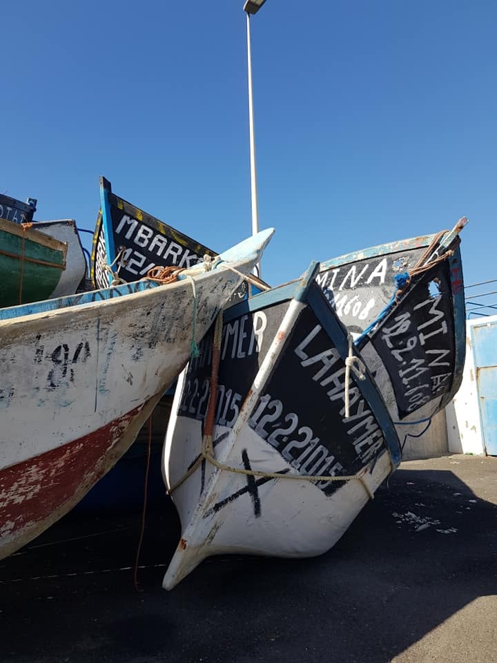 Båtene til flyktningene hoper seg opp i Arguineguin. Foto Ann Cathrin Kaspara Foseid